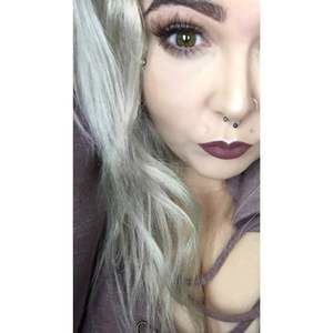 Meet your Posher, Molly